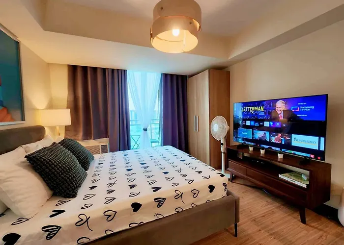Hostel Azure Urban Near Naia,1br Condotel #tropriz1