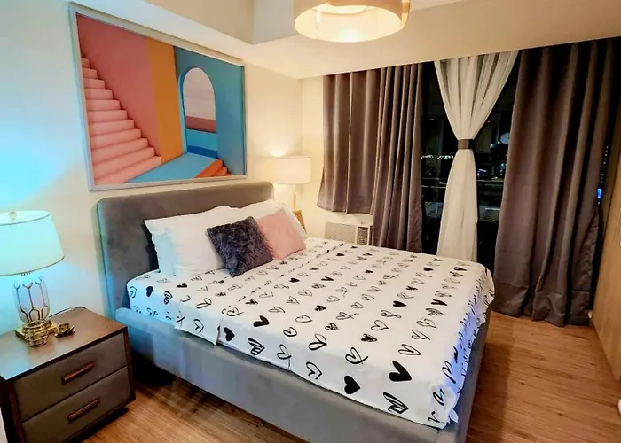 Hostel Azure Urban Near Naia,1br Condotel #tropriz1 *
