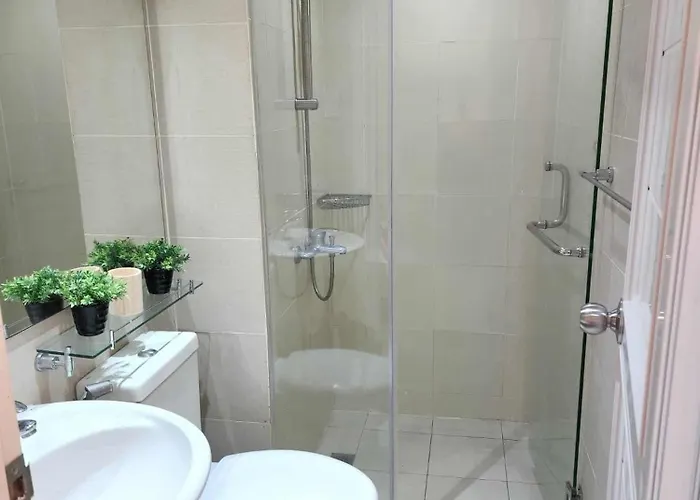 Azure Urban Near Naia,1br Condotel #tropriz1 Hostel *