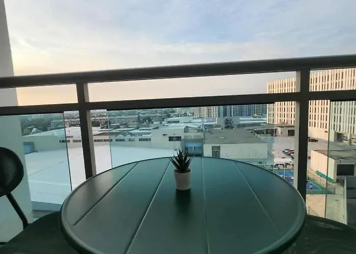 Azure Urban Near Naia,1br Condotel #tropriz1 *