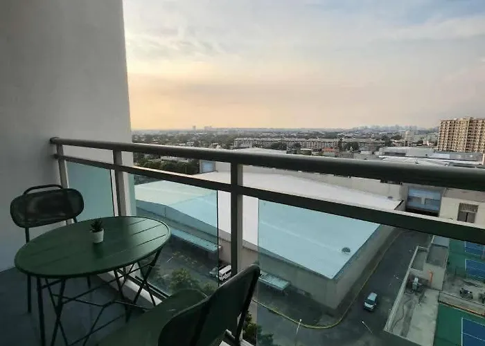 Azure Urban Near Naia,1br Condotel #tropriz1 * Manila